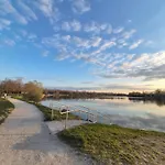 Lägenhet Neubauwohnung Mit 80 M2 Terrasse, 8 Minuten Von Entfernt Linz