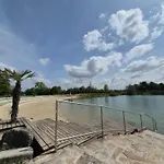 Lägenhet Neubauwohnung Mit 80 M2 Terrasse, 8 Minuten Von Entfernt *