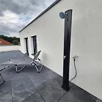 Apartman Neubauwohnung Mit 80 M2 Terrasse, 8 Minuten Von Entfernt Linz
