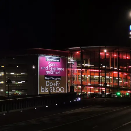 Neubauwohnung Mit 80 M2 Terrasse, 8 Minuten Von Entfernt * Linz