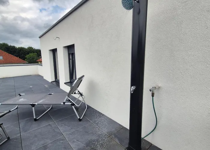 Lägenhet Neubauwohnung Mit 80 M2 Terrasse, 8 Minuten Von Entfernt Linz