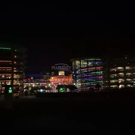 Апартаменты Neubauwohnung Mit 80 M2 Terrasse, 8 Minuten Von Entfernt