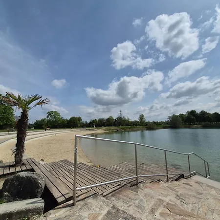 Апартаменты Neubauwohnung Mit 80 M2 Terrasse, 8 Minuten Von Entfernt *